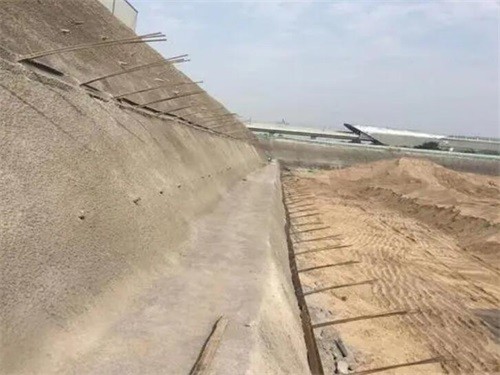 奈曼河道边坡加固